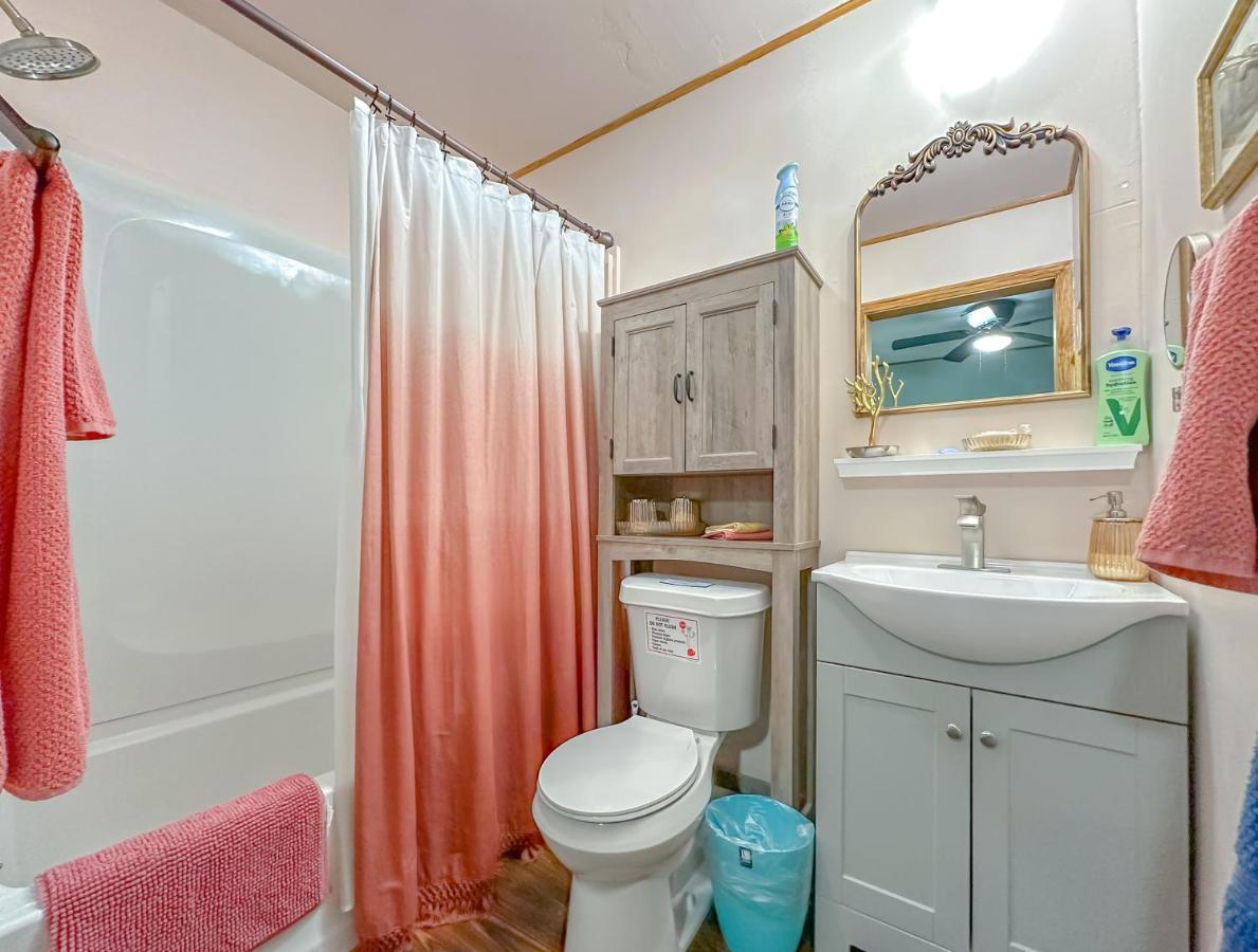 Groups-Hot Tub -Pool- Private-4 Baths Villa Tallahassee Eksteriør bilde