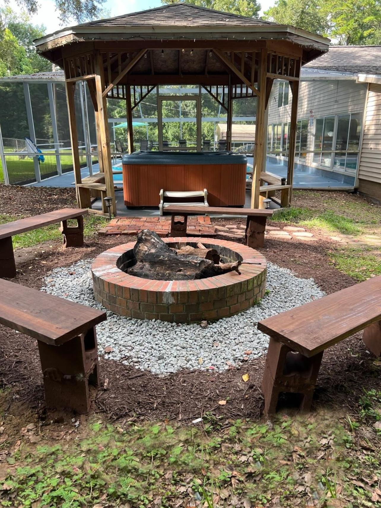 Groups-Hot Tub -Pool- Private-4 Baths Villa Tallahassee Eksteriør bilde
